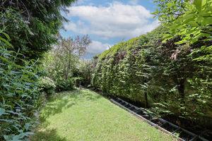 Photo 8- click for photo gallery